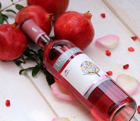 21-11-16, Fresh Enotria Rose 2016 vintage now in the bottle.