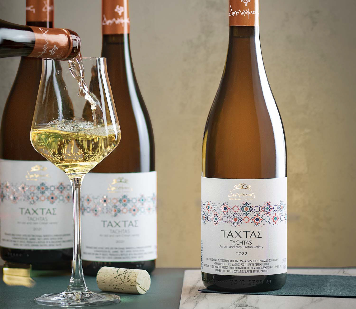Douloufakis Tachtas grape wine